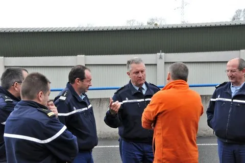 CHARADE GENDARMERIE