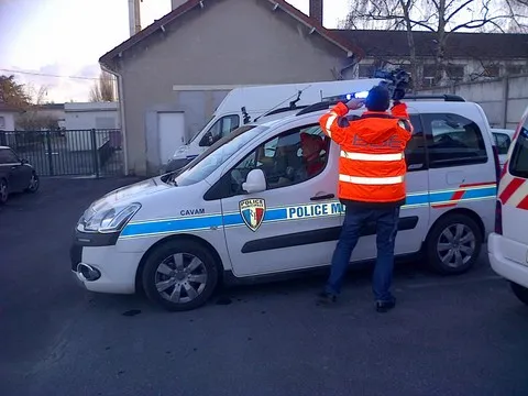 véhicule de police